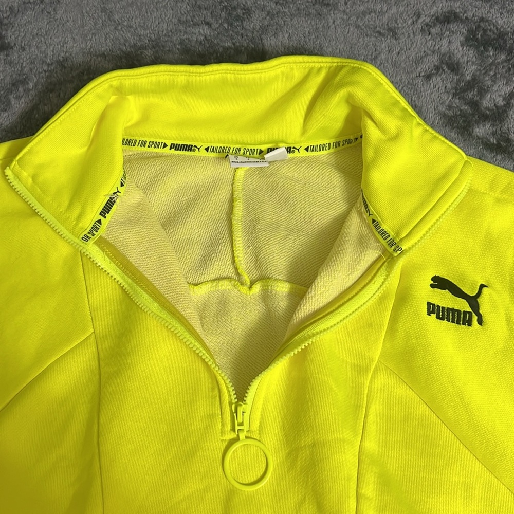 Neon yellow Puma half zip size small - Picture 3 of 4